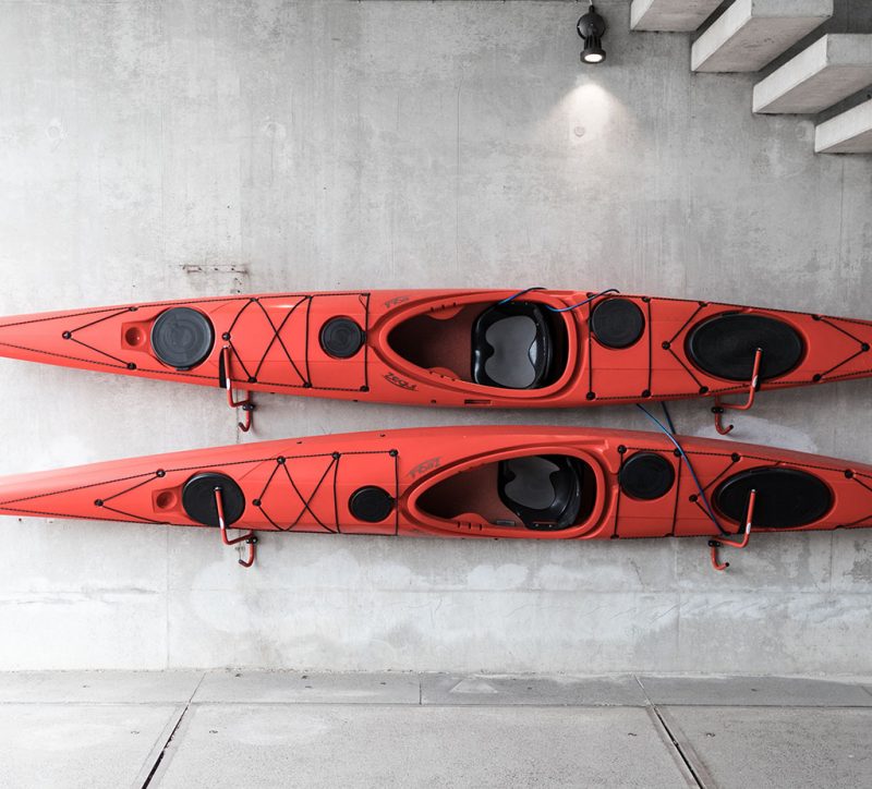Garaje del sistema de polea de canoa